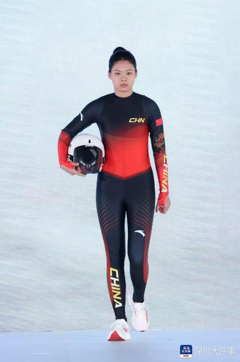 星空娱乐-广东首位！14岁深圳女孩跨项仅9个月，拿下全国雪橇冠军